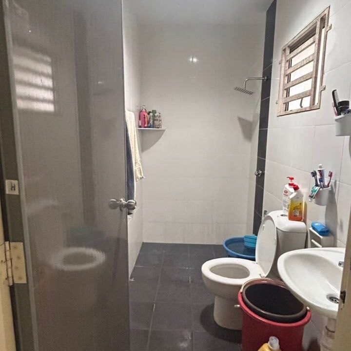 6179356190098263887